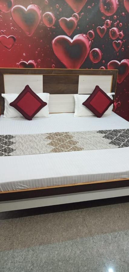Branded Guest House ชลันธระ ภายนอก รูปภาพ
