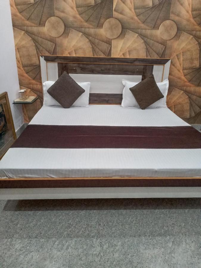 Branded Guest House ชลันธระ ภายนอก รูปภาพ